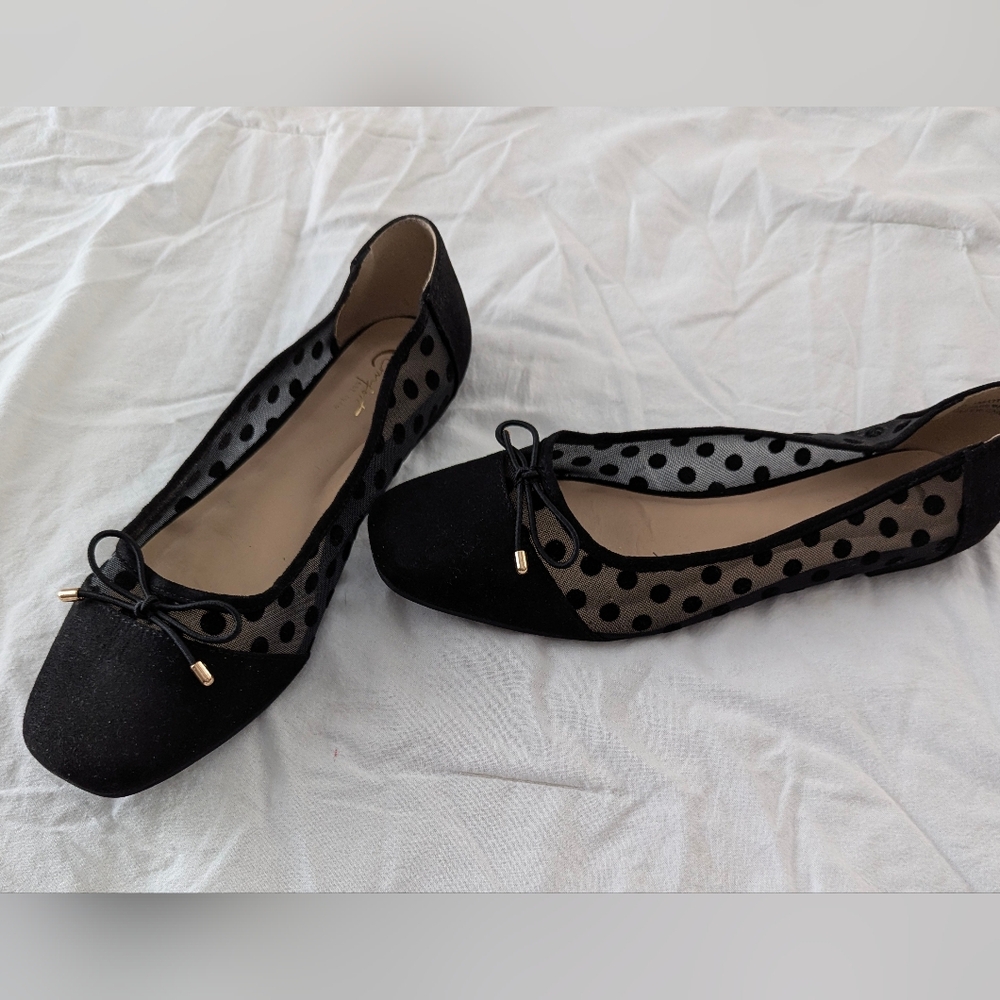 C Comfort Flats